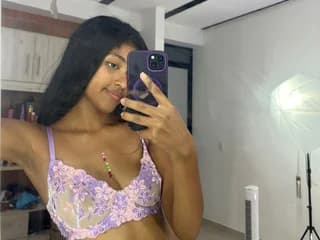 Celestesweetx24 WebCAM 