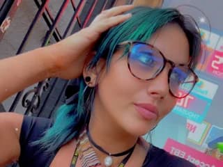 WebCAM of LyssieLove