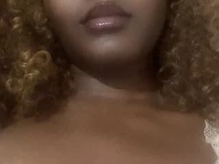 WebCAM of ShaylaDoll88