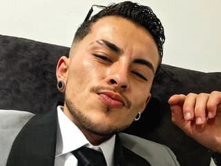 WebCAM of hairybeard109