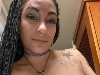 WebCAM of lalaqueenpin