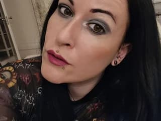 WebCAM of missgennyrock